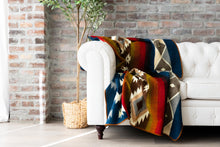 Load image into Gallery viewer, Tradicional Colorado Medium Reversible Alpaca Blanket
